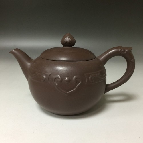 金鎖如意單壺<br>Teapot of gold lock and good luck  |茶商品|紫砂茶具|單品