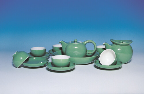 綠釉青春壺組  |陸羽茶具年表|2001~2010|2001
