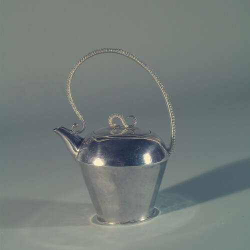 提籃銀壺  |陸羽茶具年表|1991~2000|1991